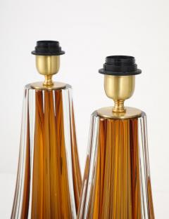 Alberto Dona Pair Hand Blown Fluted Cognac Saddle Murano Glass Brass Table Lamps Signed - 4617679