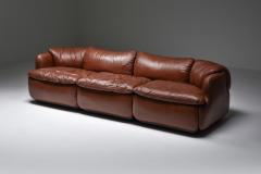 Alberto Rosselli Saporiti Confidential Cognac Leather Sofa by Alberto Rosselli 1972 - 1960903