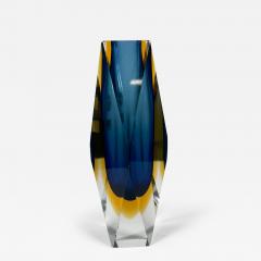 Alessandro Mandruzzato 1978 Blue Faceted Art Glass Vase Murano Sommerso Alessandro Mandruzzato Italy - 2994145