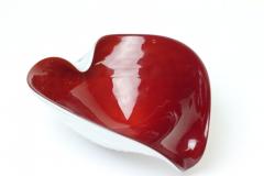 Alfredo Barbini Alfredo Barbini Cherry Red and White Anturium Glass Bowl 1960 Italy - 2929530