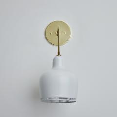 Alvar Aalto Alvar Aalto A330s White Metal and Brass Wall Light for Artek - 3000944