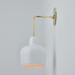 Alvar Aalto Alvar Aalto A330s White Metal and Brass Wall Light for Artek - 3000951