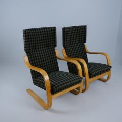 Alvar Aalto Alvar Aalto Pair of Cantilever Armchairs M 401 Green Buffalo Check Artek 1950s - 4237843