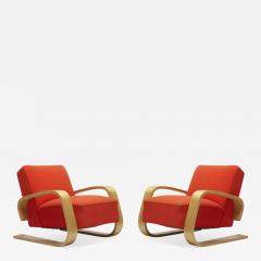 Alvar Aalto Pair of Tank Lounge Chair by Alvar Aalto - 1085833