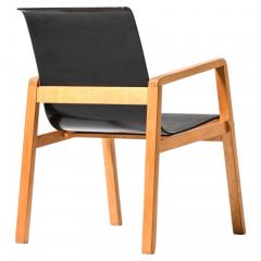 Alvar Aalto Scandinavian Modern Armchair in Birch and Lacquer by Alvar Aalto 1930s - 4632580