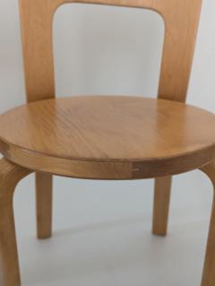 Alvar Aalto Set of Six Alvar Aalto Model 66 Chairs in Birch Artek 1950s - 4789593