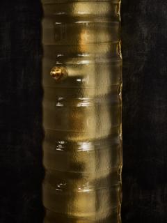 Amber Textured Glass and Brass Wall Sconce - 4693143