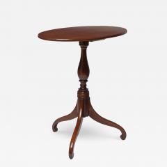 American Cherry Hepplewhite Candle Stand 1800 - 2384556