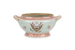 American Federal style Eagle Motif Tureen - 4321183