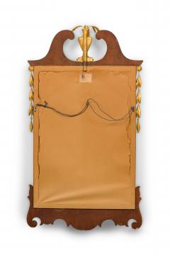 American Federal style Mahogany and Gold Wall Mirror - 4667303