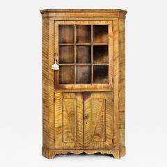 American Grain Painted Corner Cabinet Cupboard New England circa 1805 - 4504213