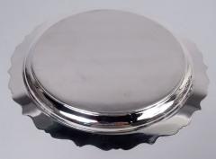 American Modern Georgian Sterling Silver Piecrust Tray - 4190330