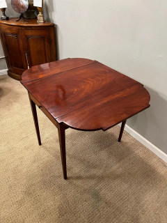 American Pembroke table - 2768722