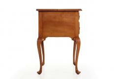 American Queen Anne Style Tiger Maple Lowboy Chest of Drawers - 719374