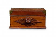 American Victorian Country style Brown Wooden Box - 4674542