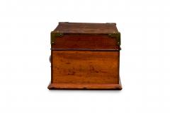 American Victorian Country style Brown Wooden Box - 4674543