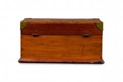 American Victorian Country style Brown Wooden Box - 4674545