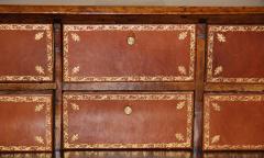 An 18th Century French Louis XV Slant Front Desk - 3656947