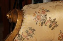 An 18th Century Italian Louis XV Carved Giltwood Settee - 3298843