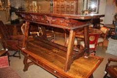 An 18th Century Spanish Walnut Desk - 3275379