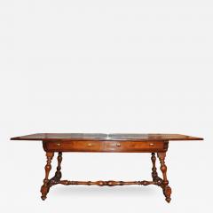 An 18th Century Tuscan Walnut Library Table - 3664858
