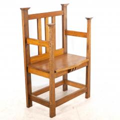 An Arts Crafts Hall Seat in the Glasgow Style with Extended Capped Tops - 4192765