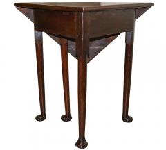 An Early 18th Century Queen Anne Well Patinated Oak Envelope Table - 3399741