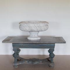 An Early 18th Century White Marble Wine Cooler of Grand Proportions - 3104042