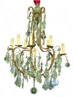 An Elegant 19th Century Italian Cut Crystal Eight Light Chandelier - 3256117