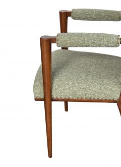 An Elegant Pair of French Art Deco Beechwood Arm Chairs - 3349300