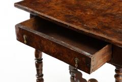 An English Elm Burl Wood Table - 3112292