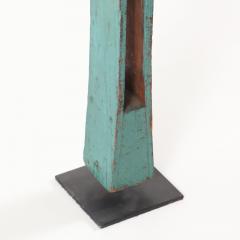 An Industrial painted wood tanner instrument on black metal base circa 1930  - 3068837