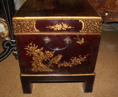 An Understated 19th Century English Chinoiserie Trunk - 3353542
