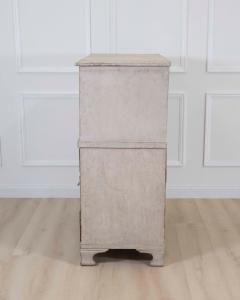 An antique Swedish bureau in antique white - 4758111