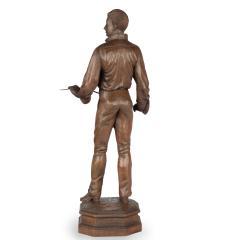 An attractive walnut model of fencer - 3962913