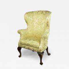 An elegant George I walnut wing armchair - 3161375