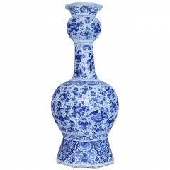 An impressive early 18th century Dutch Delft vase - 4569134