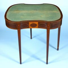 An inlaid Philadelphia card table with original baize fabric - 1356130