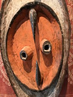 An old Garra Hook Mask from Mid Sepik Papua New Guinea - 420121