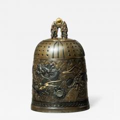 An outstanding Meiji period mixed metal bell casket - 976772