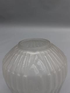 Andr Hunebelle Fine French 1930s Frosted Glass Roseaux Vase by Andr Hunebelle - 3117351