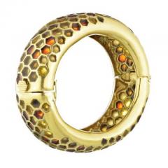 Angela Cummings ANGELA CUMMINGS 18K YELLOW GOLD PLIQUE A JOUR LARGE HONEYCOMB BANGLE BRACELET - 1828603