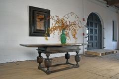 Anglo Dutch 17th Century Oak Draw Leaf Center or Dining Table - 888360