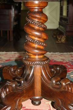 Anglo Indian Oval Rosewood Pedestal Table - 1465279