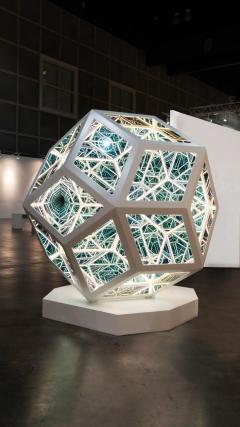 Anthony James 90 TRIACONTAHEDRON SOLAR WHOTE  - 3675019