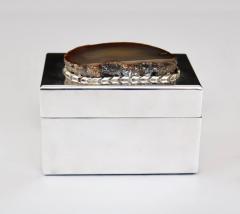 Anthony Redmile ANTHONY REDMILE SILVER PLATE BOX WITH AGATE TOP LONDON CIRCA 1970 - 1672607