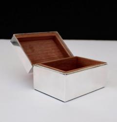 Anthony Redmile ANTHONY REDMILE SILVER PLATE BOX WITH AGATE TOP LONDON CIRCA 1970 - 1672617