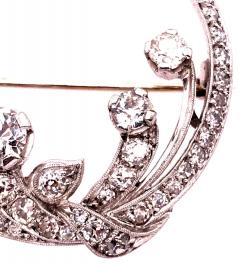 Antique 14 Karat Pin or Brooch in White Gold Diamond Circle - 2713180