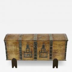Antique 17th C Spanish Colonial Rustic European Hope Chest Trunk - 4574191