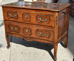 Antique 18th C French Country Commode Chest of Drawers - 3897189
